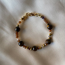 Load image into Gallery viewer, Tiger&#39;s Eye Magic Stone Bracelet
