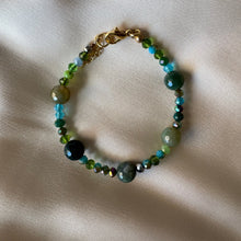 Load image into Gallery viewer, Green Agate Magic Stone Bracelet

