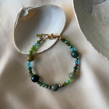 Load image into Gallery viewer, Green Agate Magic Stone Bracelet
